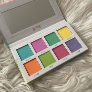 Beauty bay pastel palette